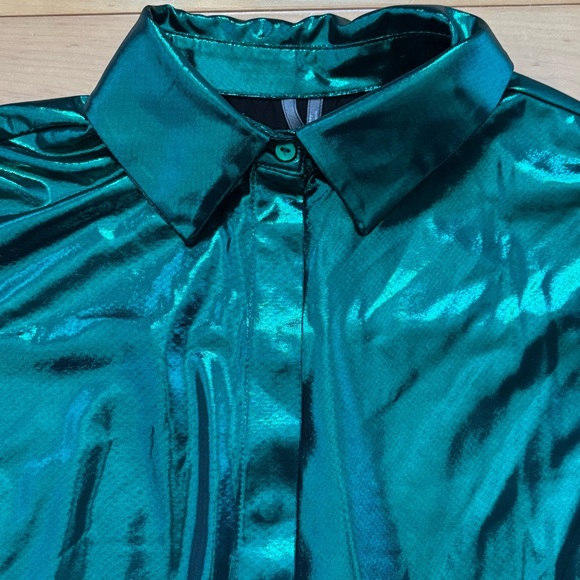By Anthropologie The Gillian Liquid Shine Buttondown Shirt Size Small Green - Picture 4 of 7